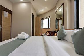 Hotel Ozone Inn