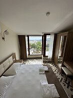 Era Holiday Hotel