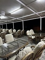 Era Holiday Hotel