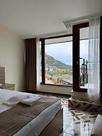 Era Holiday Hotel