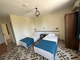 Era Holiday Hotel
