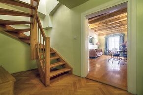Black Star Suites