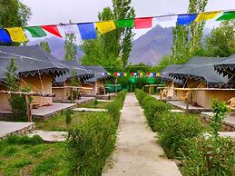 Tongspon Camp