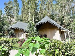 Tongspon Camp