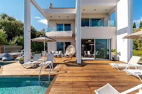 White Pearl Premium Villa Corfu