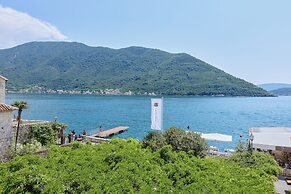 Vila Perast Boutique Hotel