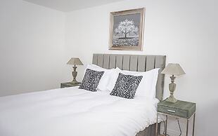 Mode Winter Garden Apartments