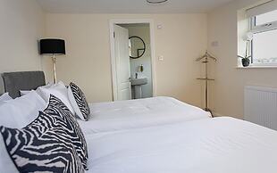 Mode Winter Garden Apartments