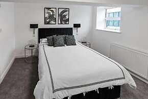 Mode Winter Garden Apartments
