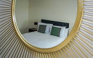 Mode Winter Garden Apartments