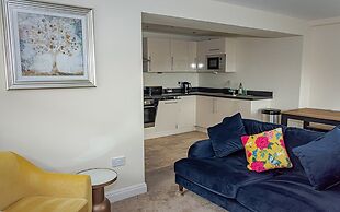 Mode Winter Garden Apartments