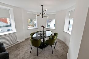 Mode Winter Garden Apartments