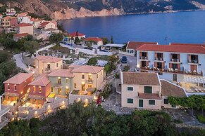 Assos Chromata Villas