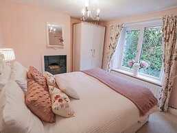 Laurel Cottage