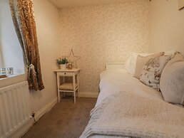 Laurel Cottage