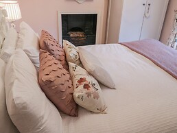 Laurel Cottage