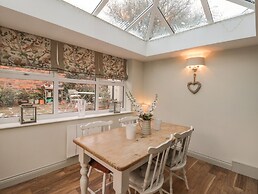 Laurel Cottage