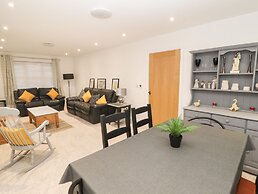 Beckside House