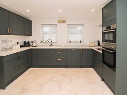 Beckside House