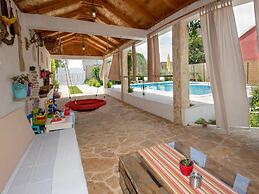 Holiday Home Velini Dvori