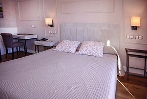 Hotel Alcázar - Irún centro