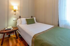 Hotel Alcázar - Irún centro