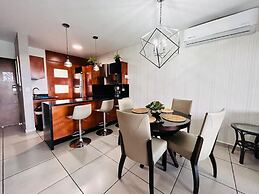Palmilla Apartments