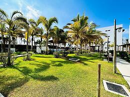 Palmilla Apartments