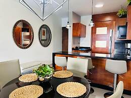 Palmilla Apartments