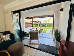 Palmilla Apartments