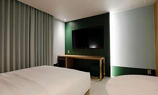 GUMDAN IPPDA HOTEL