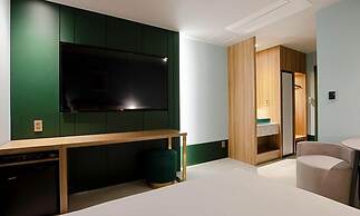 GUMDAN IPPDA HOTEL