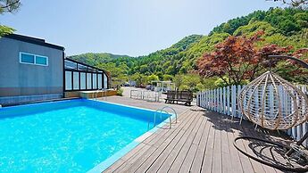 Romain Pension