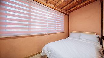 Romain Pension