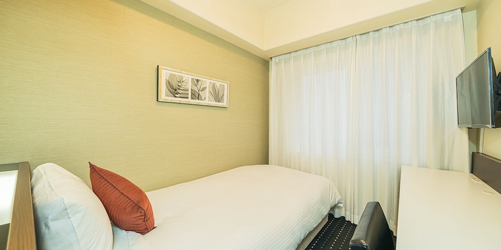 kanda station hotel