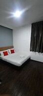 OYO 90724 Rg Hotel