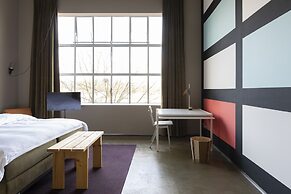 Hotel Piet Hein Eek