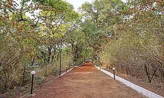 Treebo Cecil Resort Matheran With Swimming Pool