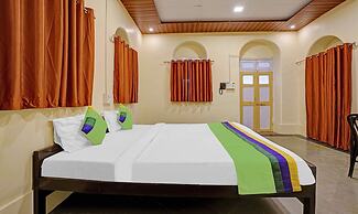 Treebo Cecil Resort Matheran With Swimming Pool