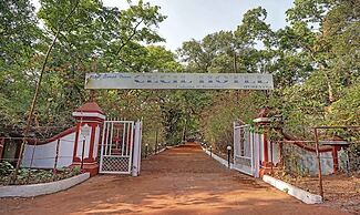 Treebo Cecil Resort Matheran With Swimming Pool
