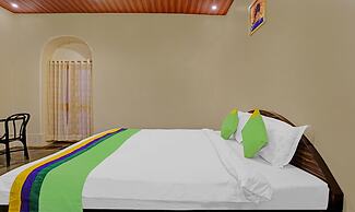 Treebo Cecil Resort Matheran With Swimming Pool