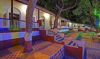 Treebo Cecil Resort Matheran With Swimming Pool