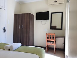 hotel cube