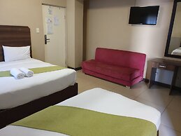 hotel cube