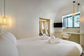 Anila Suites