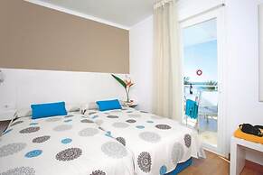 Bellamar Apartments