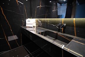 Arka Art Hotel