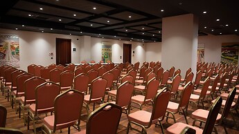 Arka Art Hotel