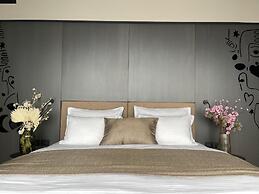 Arka Art Hotel