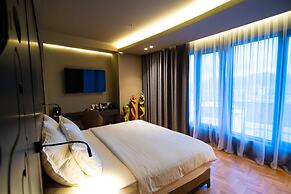 Arka Art Hotel